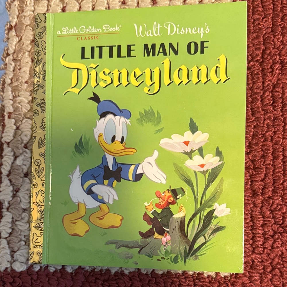 Walk Disney’s Little Man of Disneyland’s Little Golden Book Classic